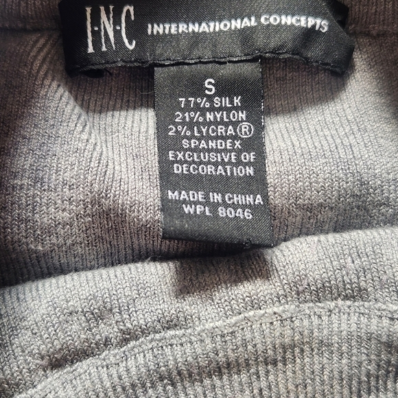 Inc International Concepts Silver Sequin Top size small - Picture 5 of 10